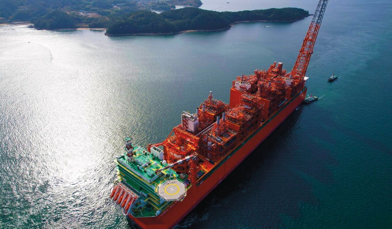 FLNG_Site-DE_Easy-Resize.com_